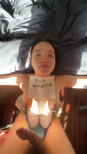 下贱母狗露脸细致口交舔脚服务结尾颜射有验证